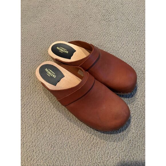 Swedish Hasbeens Husband Clogs in Cognac - Picture 2 of 6